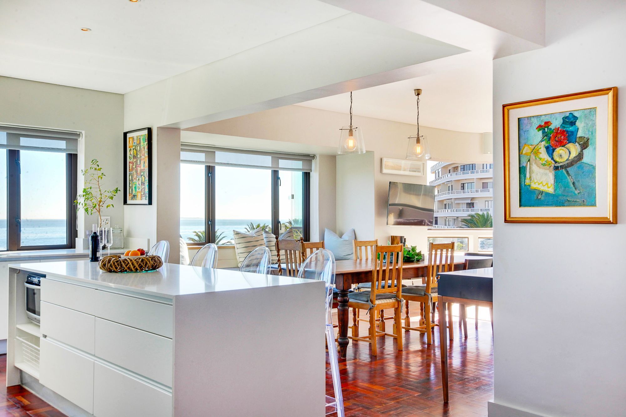 Backup Powered Sea View Apartment On The Promenade Cape Town Bagian luar foto